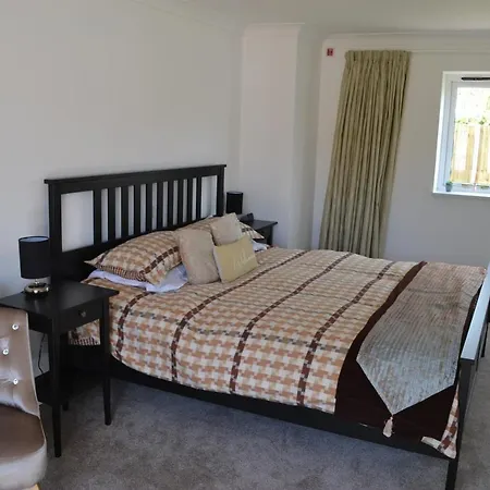 Number 6 - Lytton Tree Lodge, Reydon, Southwold Exterior photo