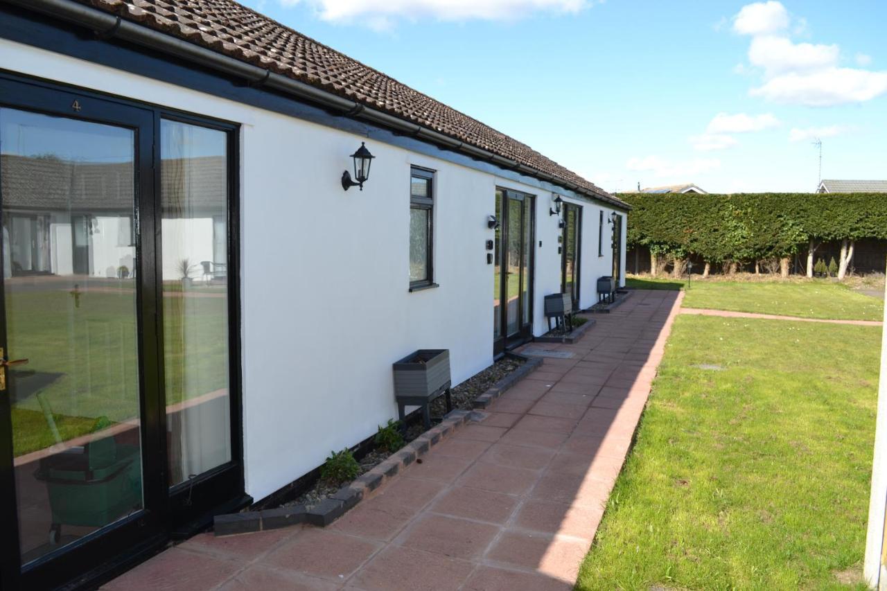 Number 6 - Lytton Tree Lodge, Reydon, Southwold Apartment Reydon