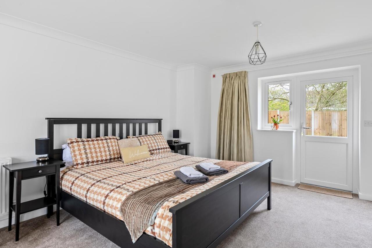 Number 6 - Lytton Tree Lodge, Reydon, Southwold Apartment Reydon